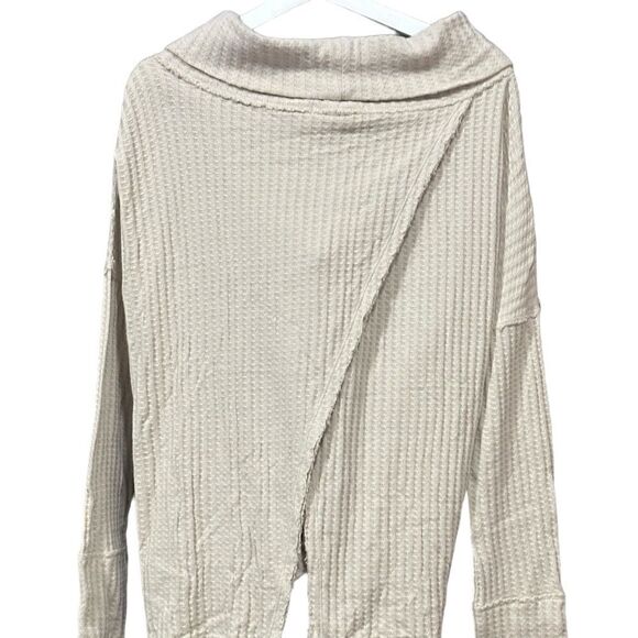 Free People Stone Cold Juicy Long Sleeve Waffle Cowl Neck Size  Medium - Picture 4 of 7